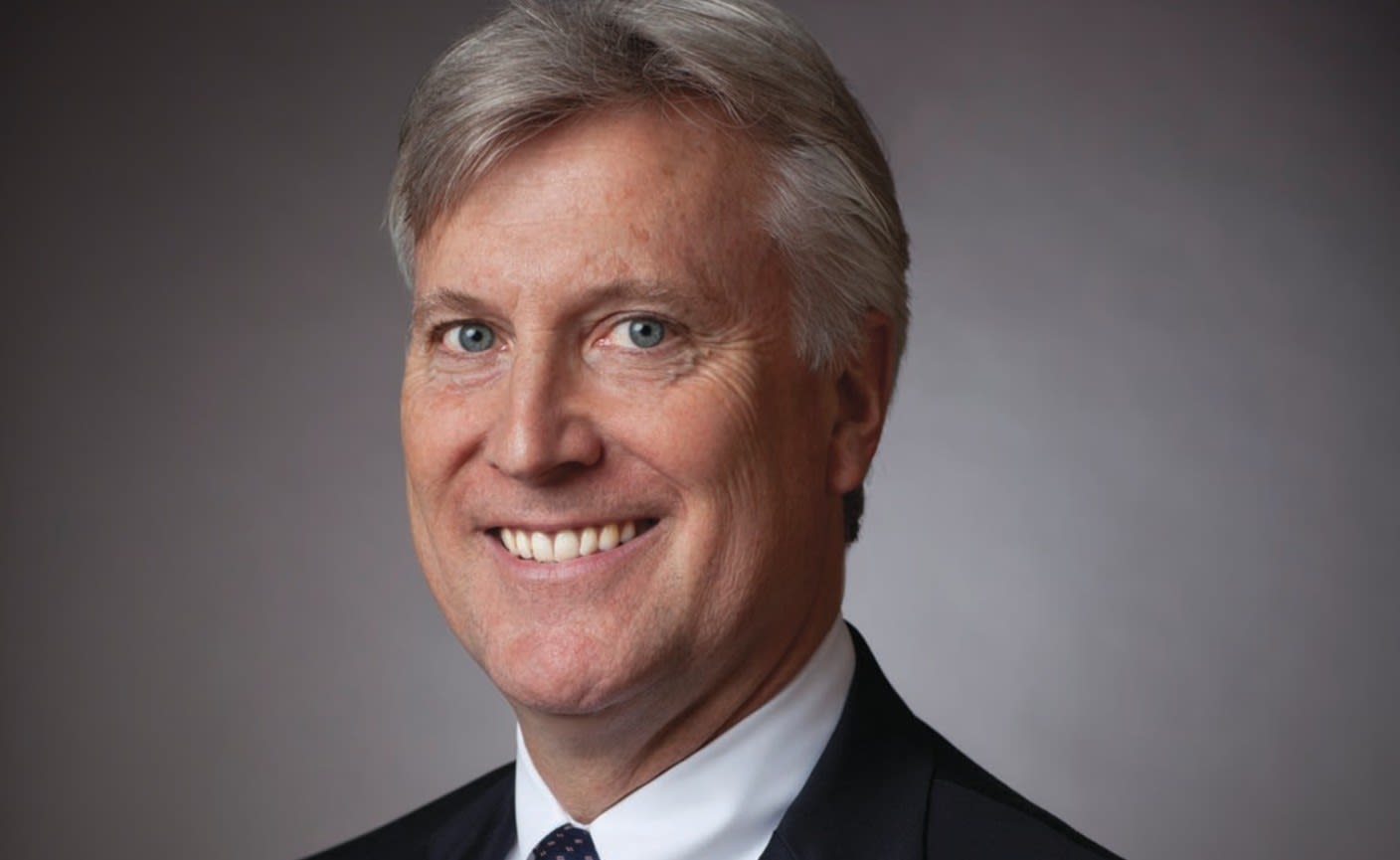 Who Is Mark Walter? Meet the LA Lakers New Owner Whose Net Worth Rivals ...
