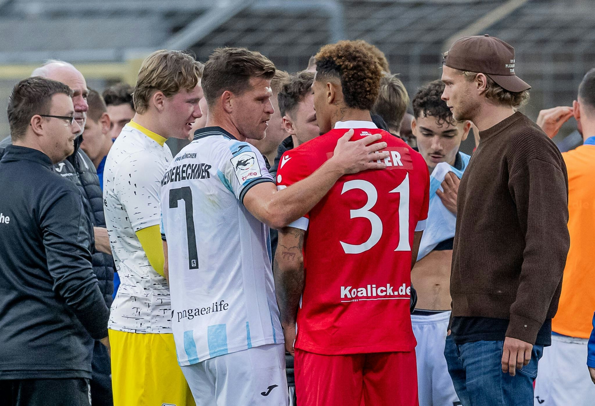 3. Fußball-Liga: „Schande“: Rassismusskandal schockt Cottbus-Profi Butler