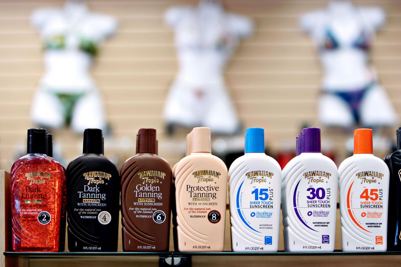 AA1PEO4J Dermatologists Reveal the One Pre-Flight Step Travelers Miss