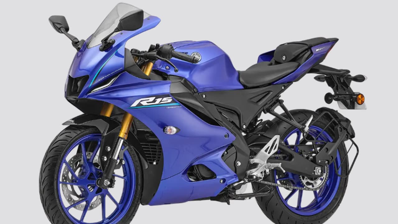 The Real Reason Behind a Bike’s Elevated Rear Seat — Explained