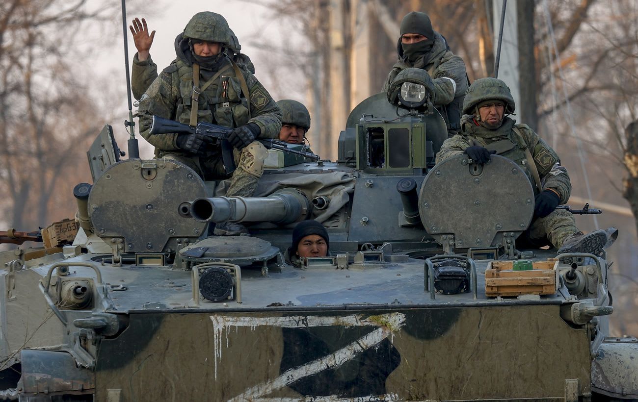 Ukrainian drones wipe out three Russian tanks in one strike