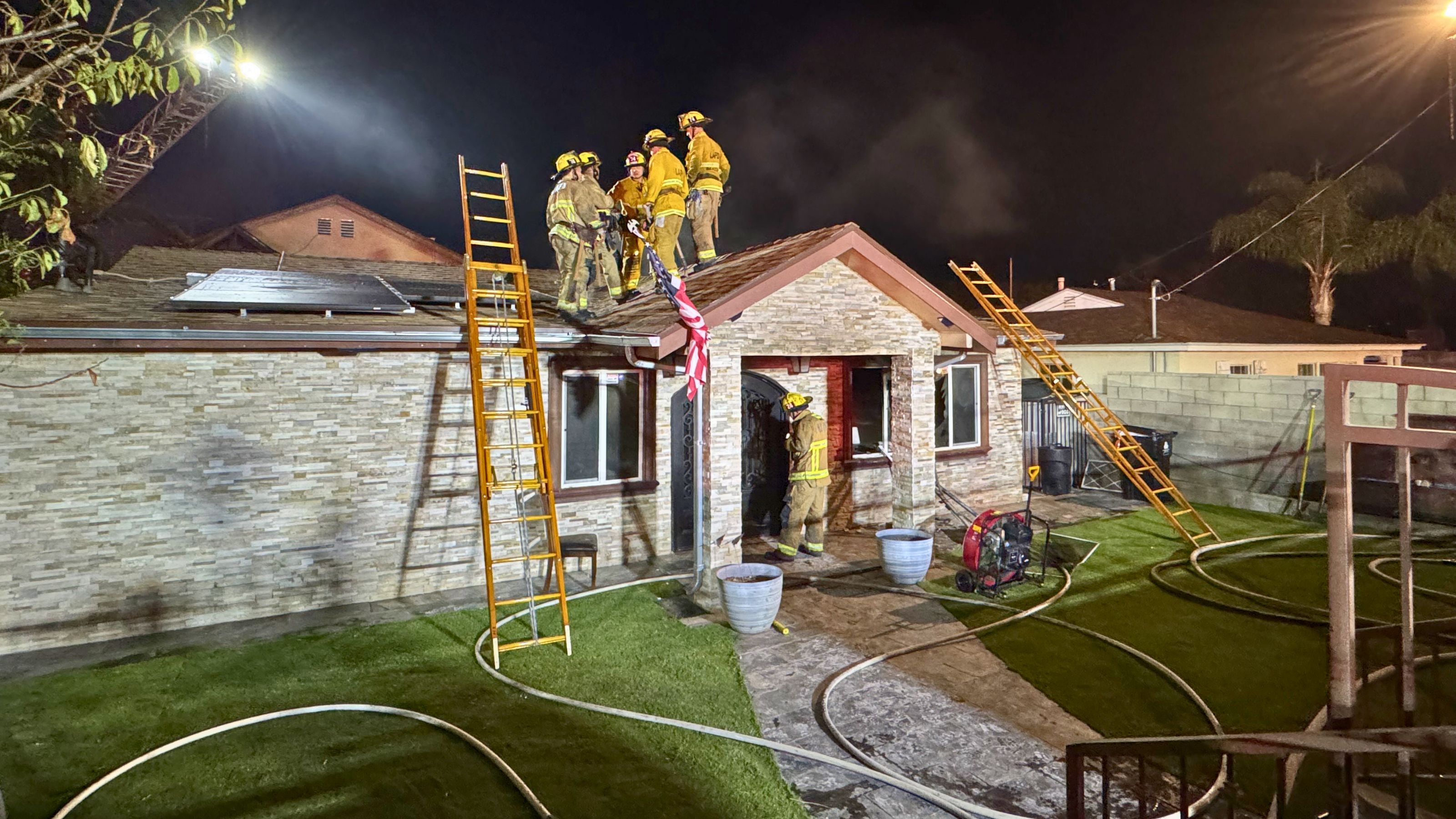 Sunland house fire kills 2 people, hospitalizes 5 others