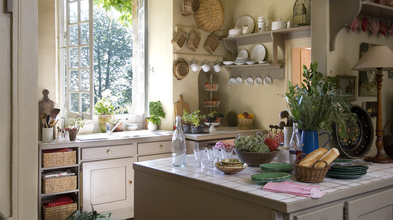 This '90s Kitchen Feature Deserves A Comeback