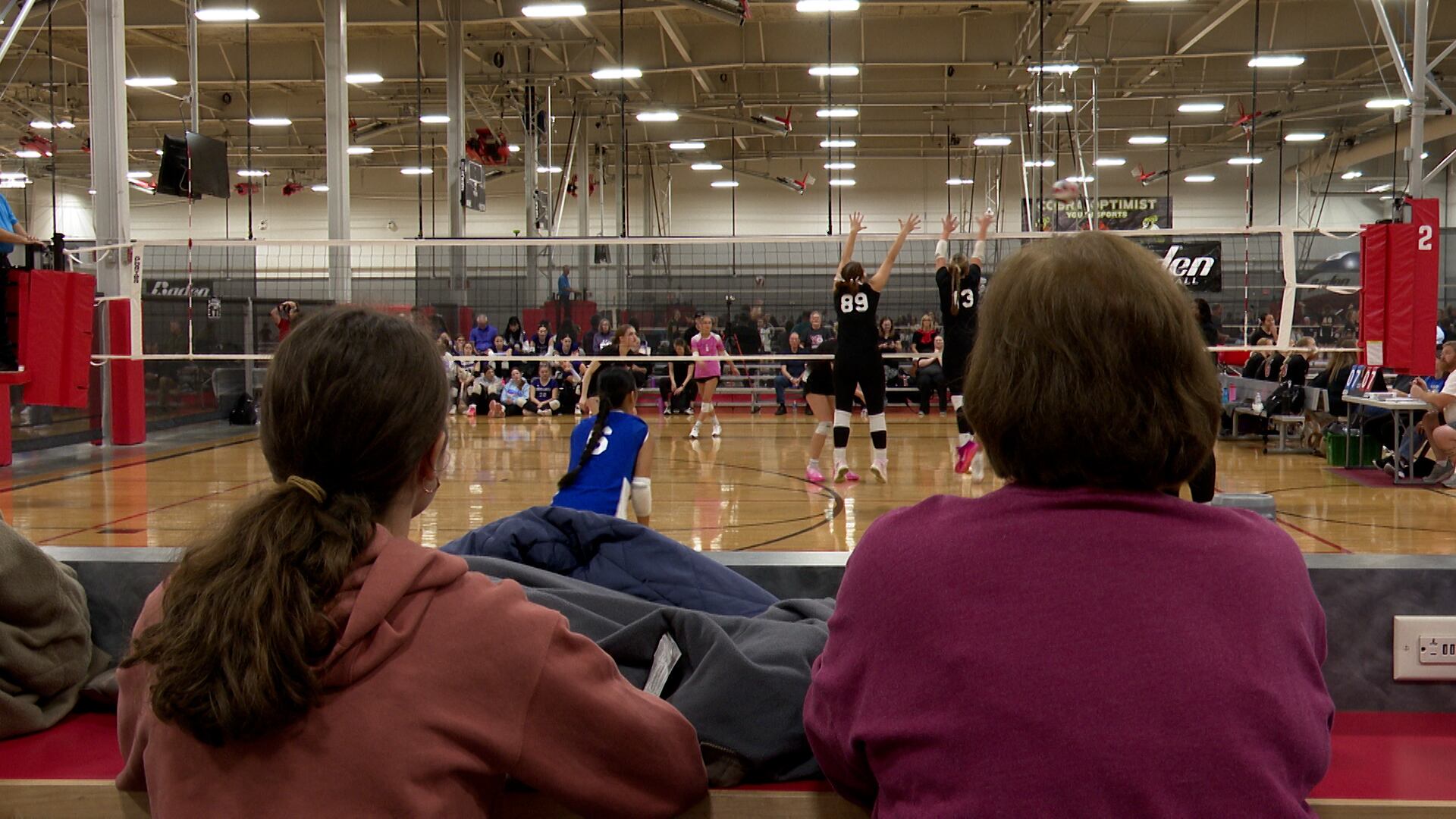 Home-school kids compete in nationwide volleyball tournament in Iowa