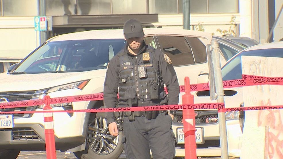 Homicide investigation launched after man found dead in downtown Portland
