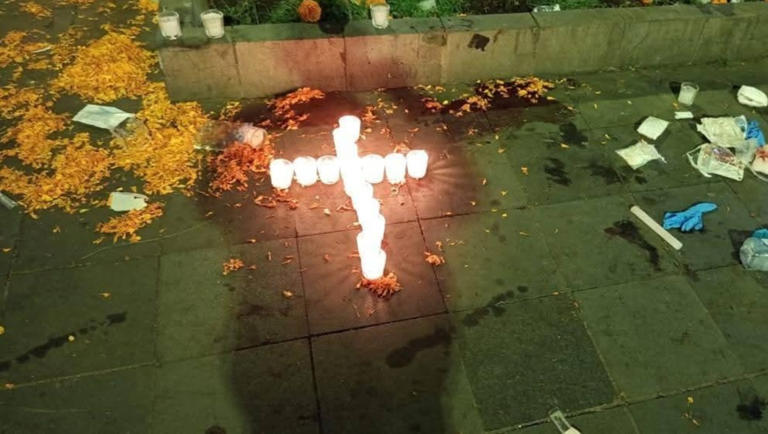 Con marcha, exigen justicia por asesinato de Carlos Manzo, alcalde de Uruapan