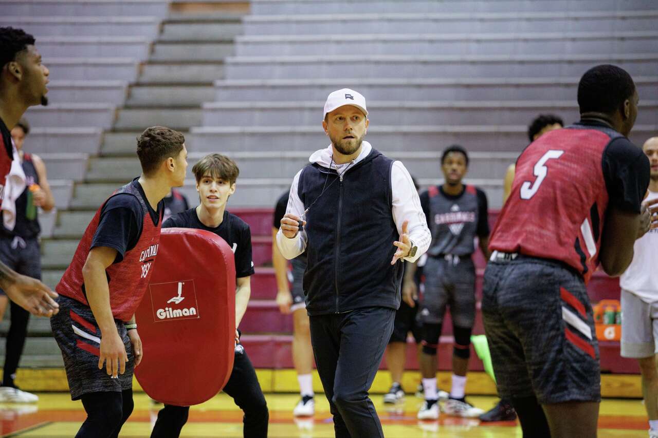 UIW men enter new season with championship expectations