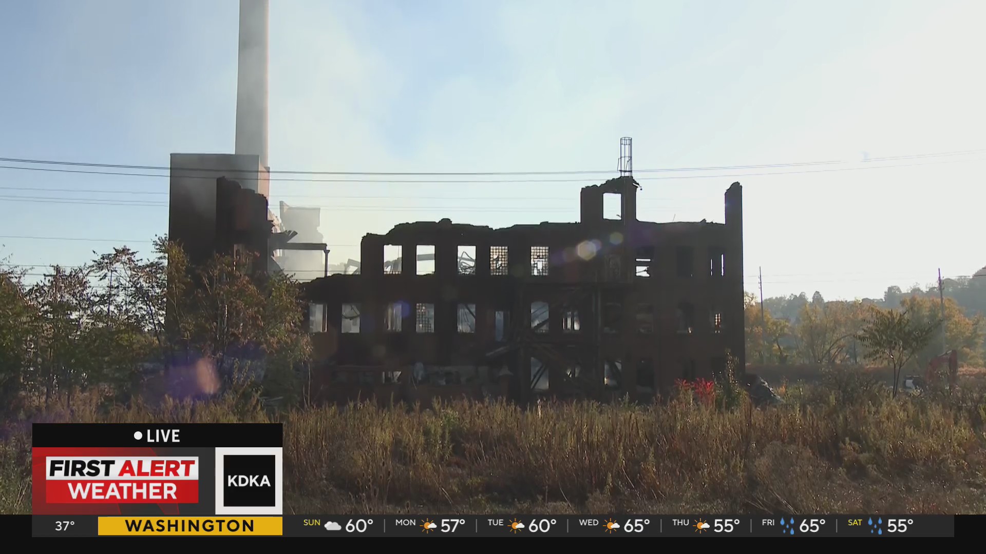 Flames tear through Bantam Jeep building in Butler