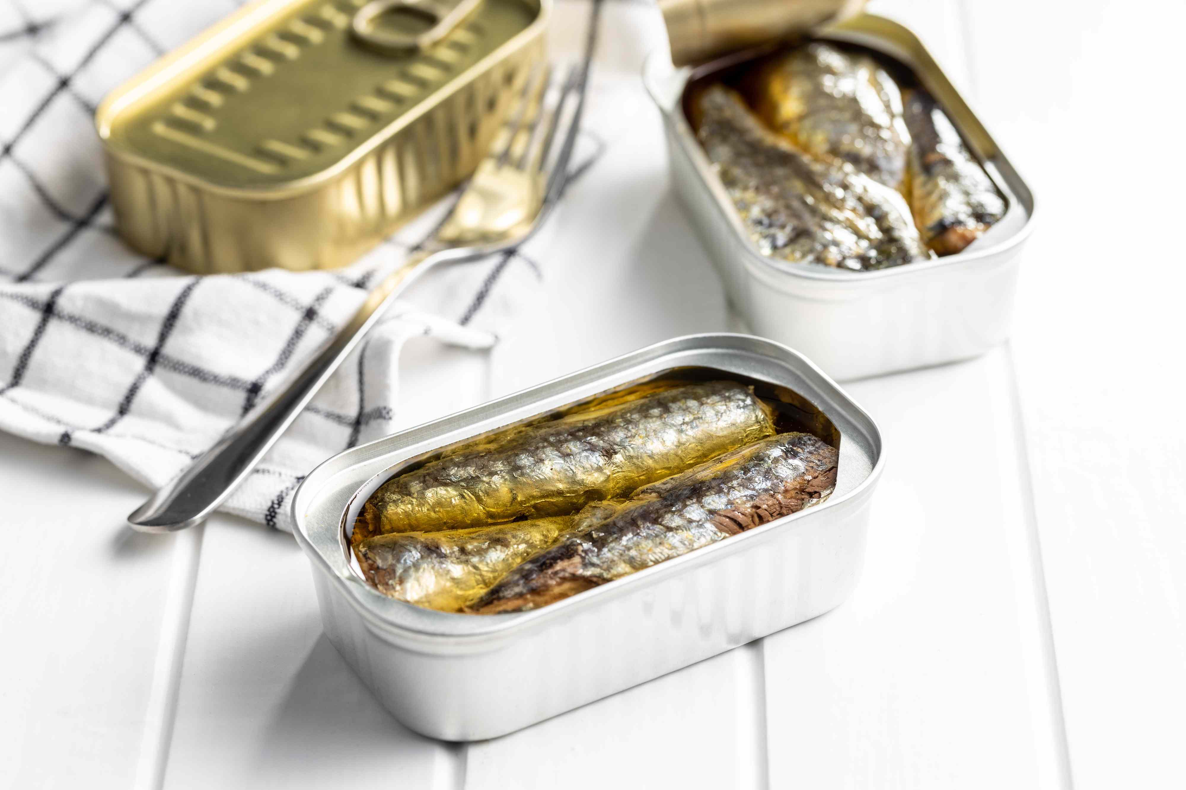 7 fatty fish high in omega-3s for heart and brain health