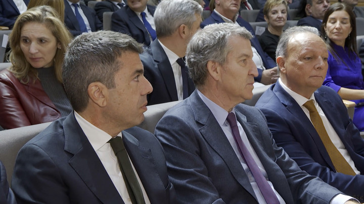 Feijóo y Mazón mantendrán una conversación y Puente acusa al PP de ...