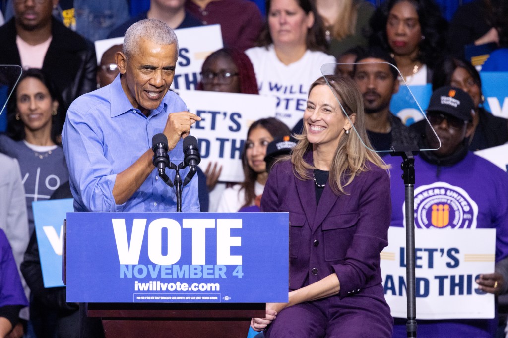 Obama refuses to endorse radical NYC mayoral front-runner Mamdani ...