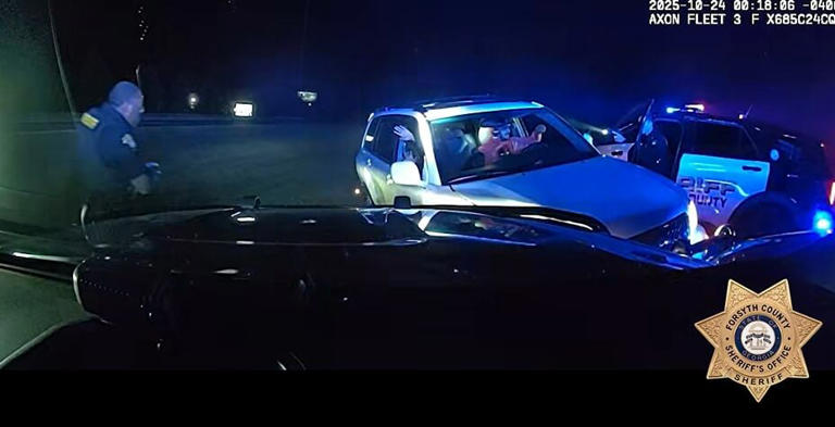 WATCH: Suspected DUI driver leads deputies on chase in Forsyth neighborhood