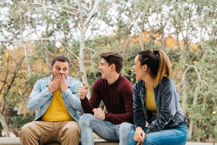 Zodiak November: Scorpio Intuitif dan Sagittarius Filosofis