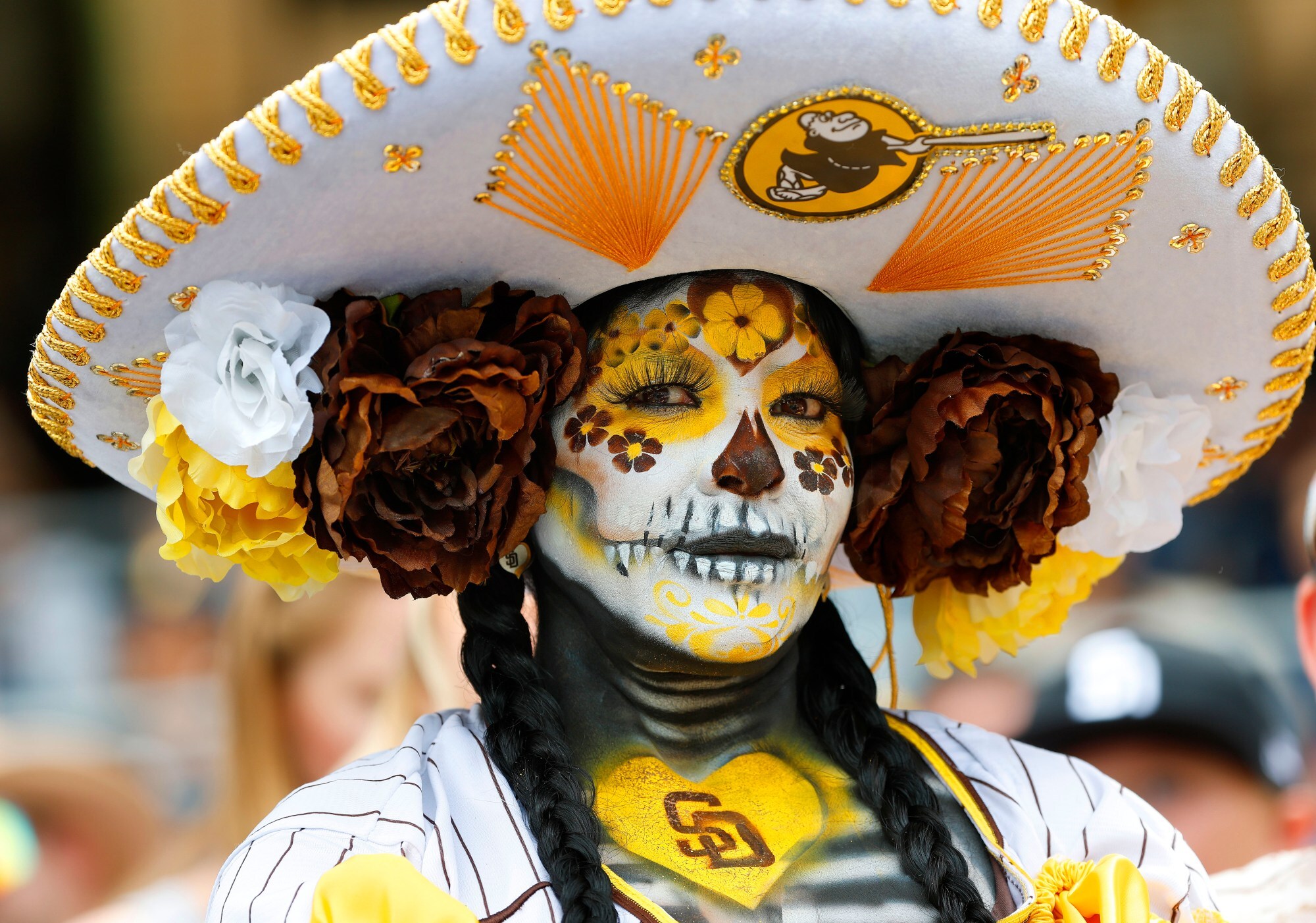 City Connect 2 0? Padres tease Dia de los Muertos uniform theme for 2026