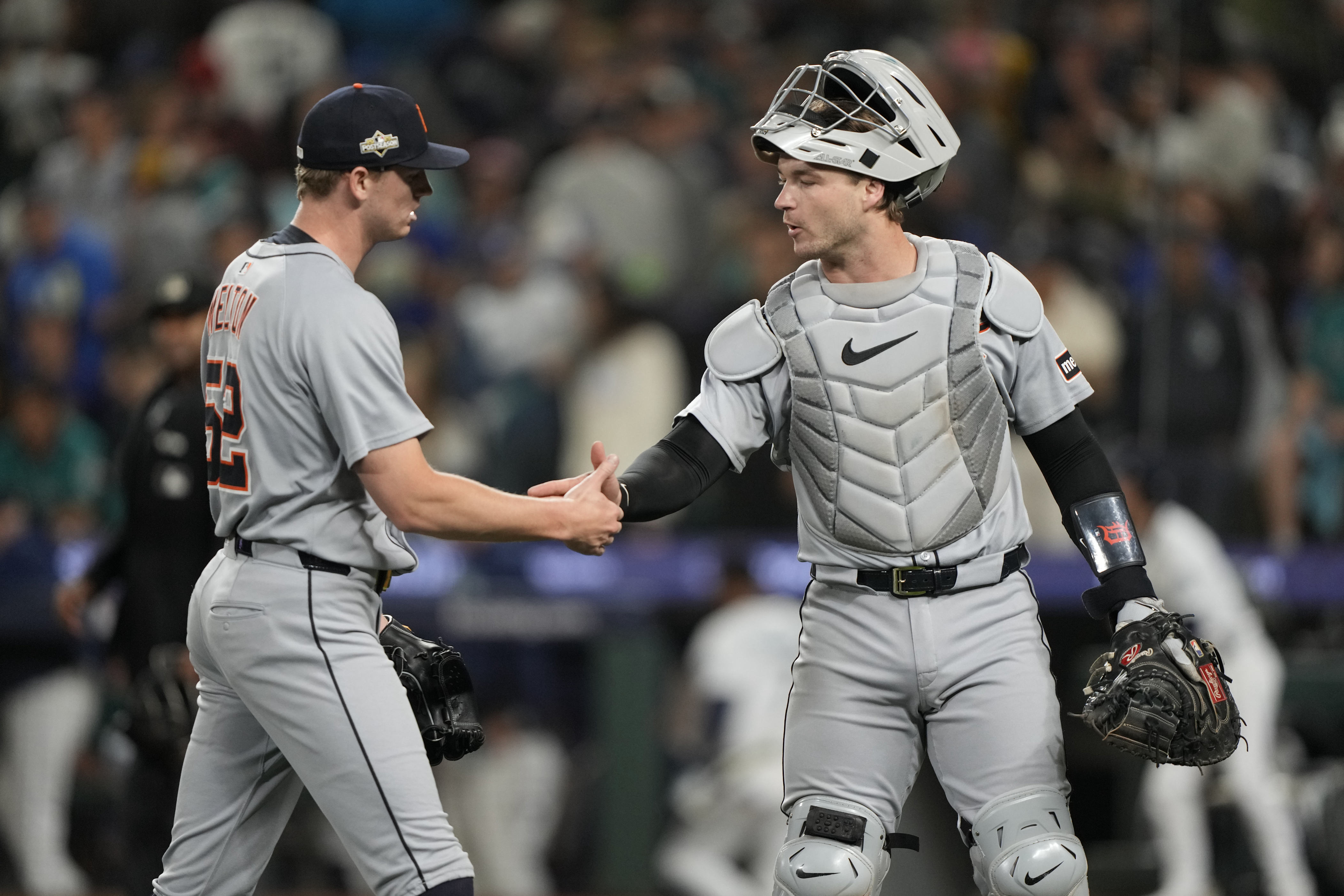 Dillon Dinger wins AL Gold Glove award