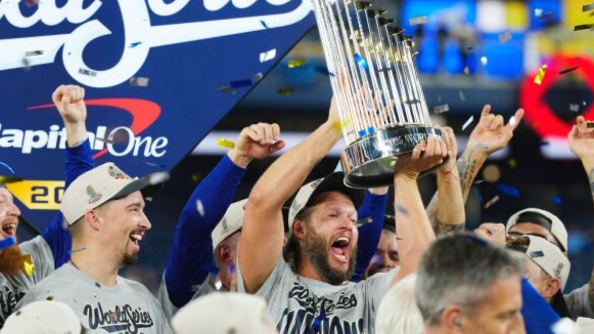 Close-up action shot of baseball pitcher Clayton Kershaw on the mound
