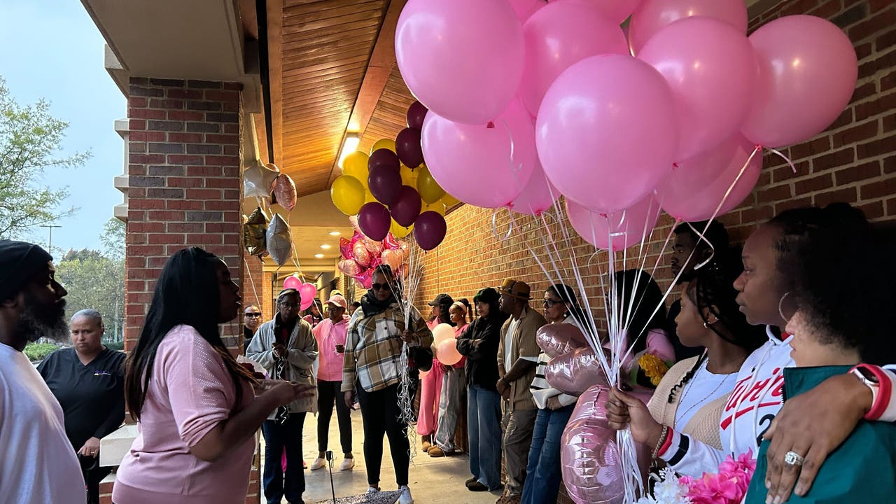 Family holds balloon release for 21-year-old woman killed outside ...