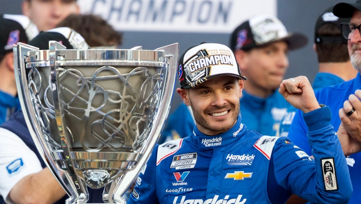 Kyle Larson se proclama campeón de NASCAR Cup Series por segunda vez