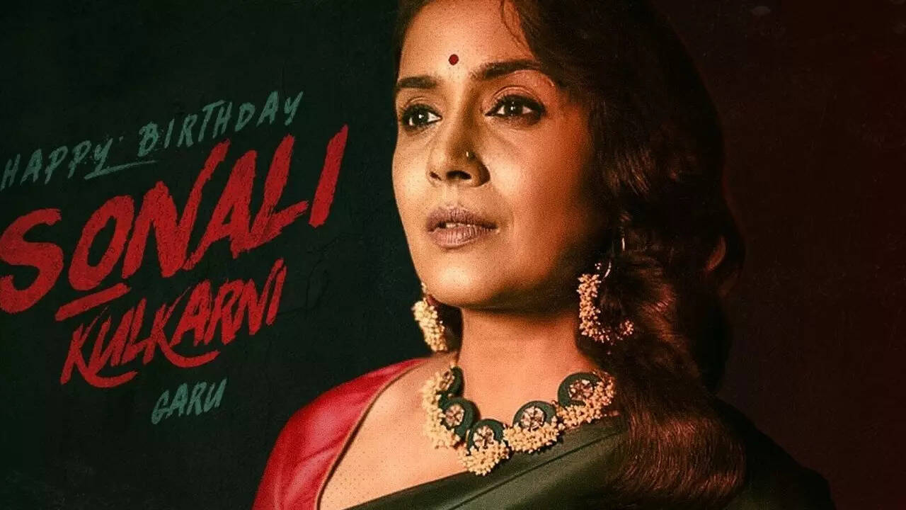 Nani's 'The Paradise' team wishes Sonali Kulkarni on her birthday ...