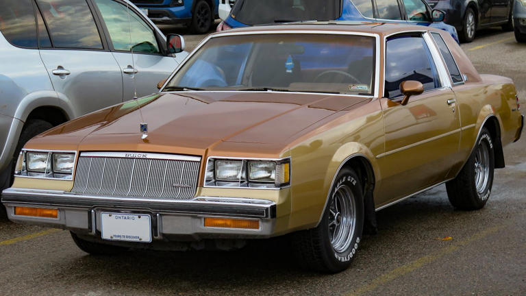 The story behind lowrider culture in America