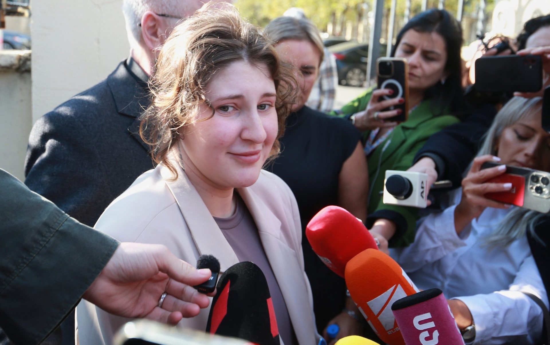 Pregnant British drug mule freed from Georgia prison
