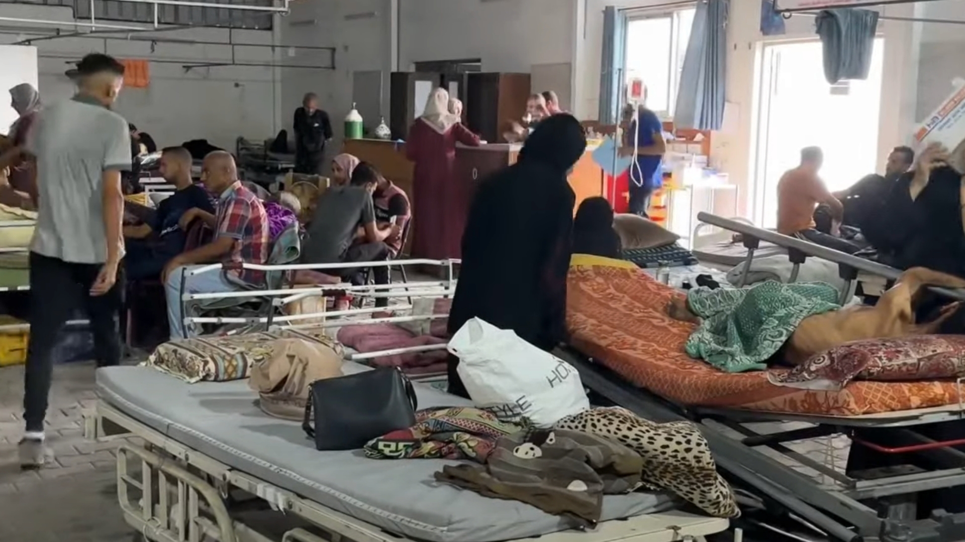 Gaza health crisis: 15,000 patients await evacuation