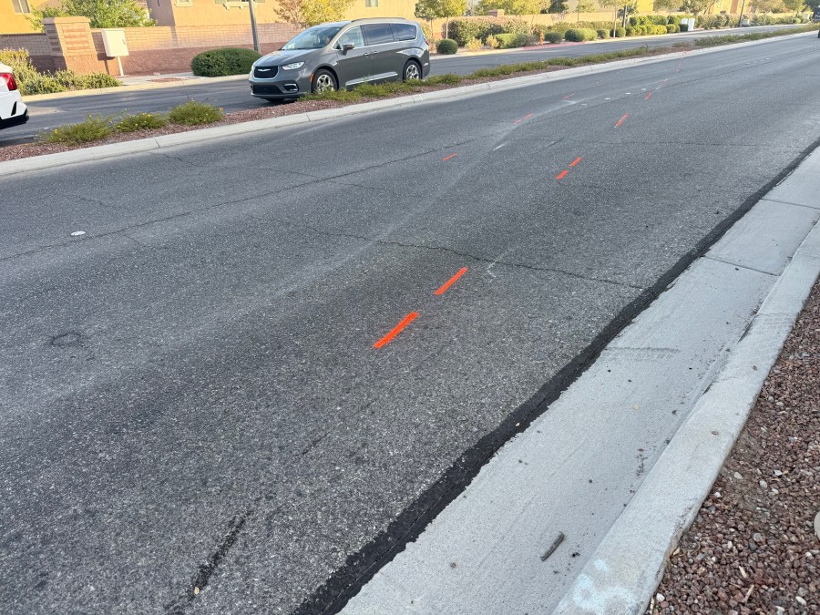 Suspected DUI driver kills bicyclist in Las Vegas crash