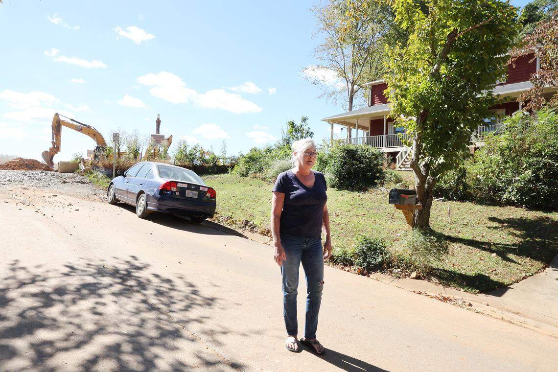 NE Charlotte development's red dust and rumbling trucks disrupt ...