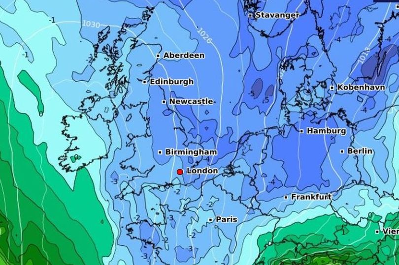 Maps show Arctic blast heading to UK as forecaster delivers snow verdict