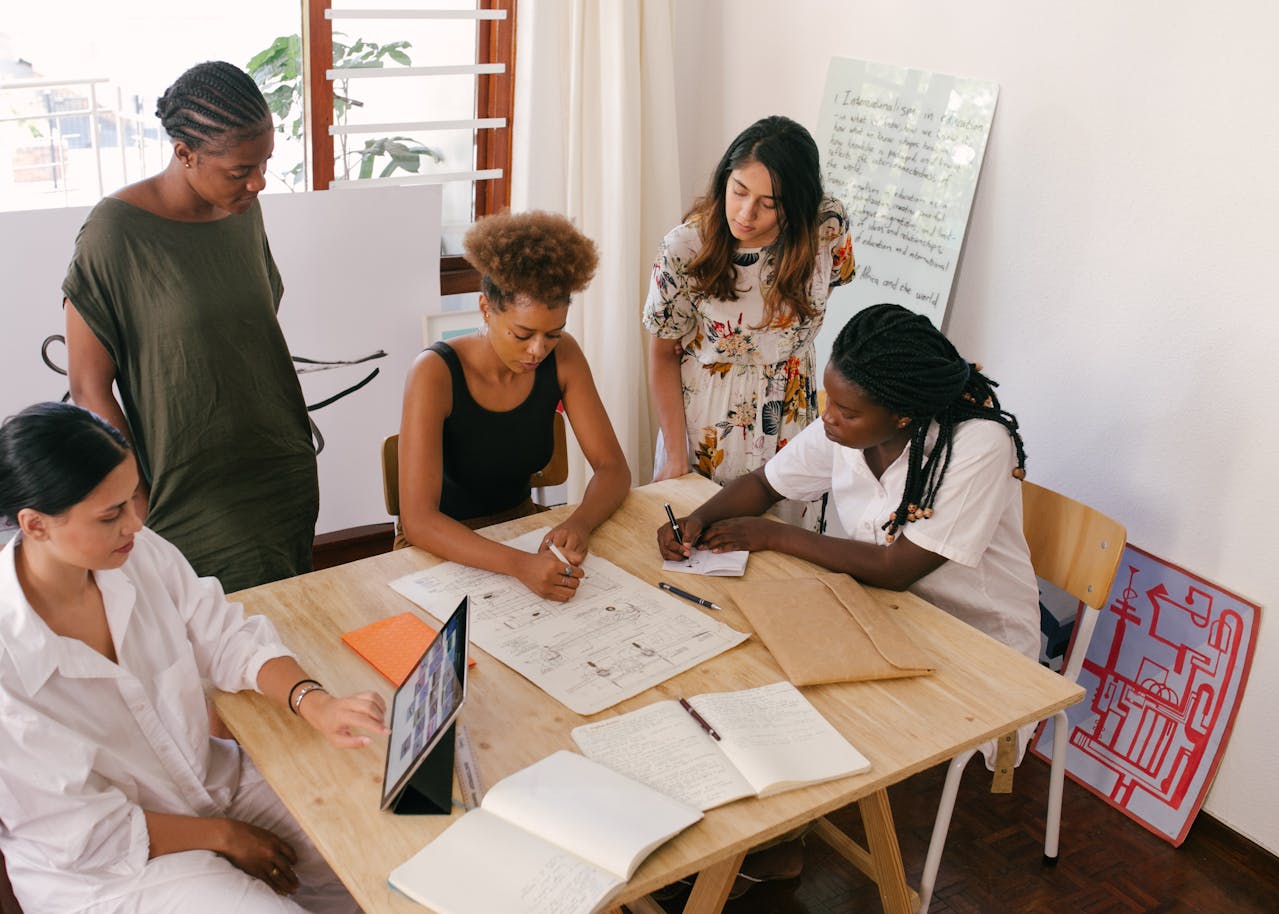 Why Most Millennials Aren’t 9-To-5 Workers