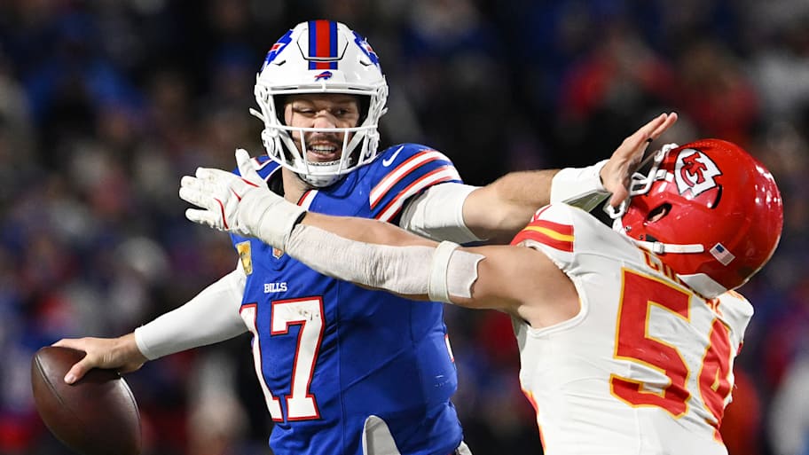 Tony Romo gives Josh Allen major praise with comparison to Hall of Fame QB