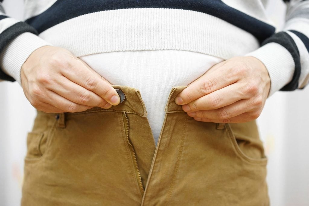 6 silent signs of colon cancer bloated