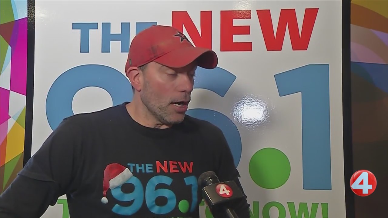 Buffalo’s The New 96.1 kicks off holiday season with all-Christmas music