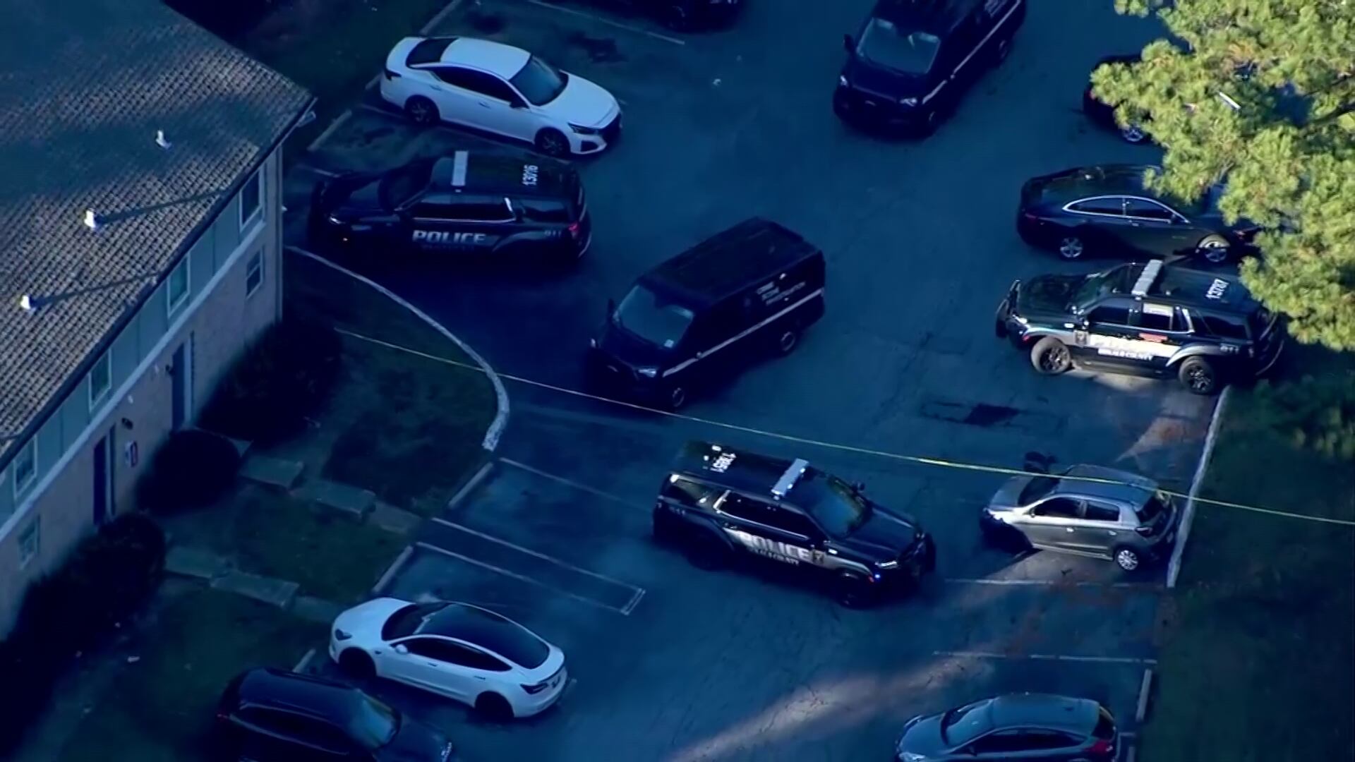 Man killed in shooting at Stone Mountain apartment complex, police say