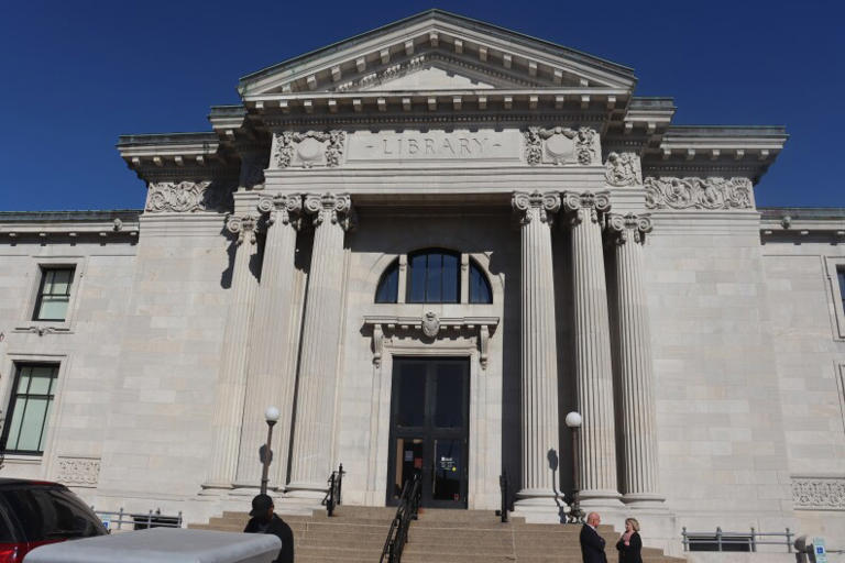 Louisville’s Main Library to close for a year, starting Dec. 1