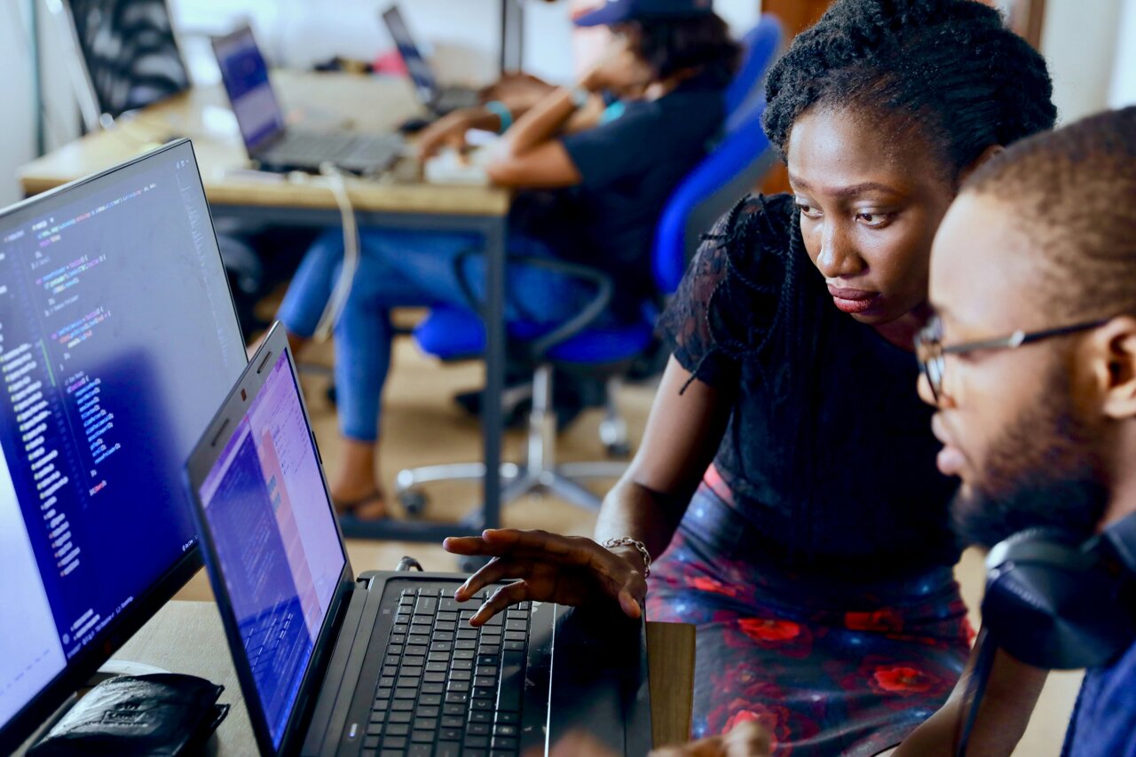 Software developers show less constructive skepticism when using AI ...