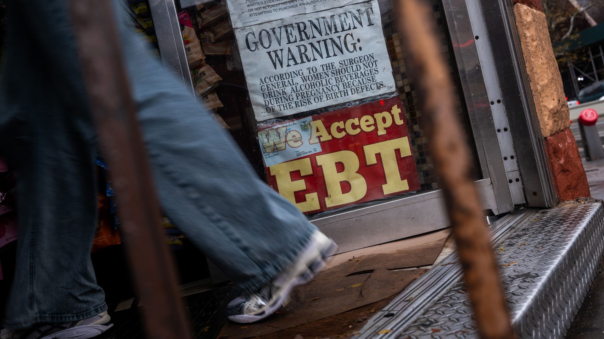 Trump admin agrees to partially fund SNAP benefits following judges' orders
