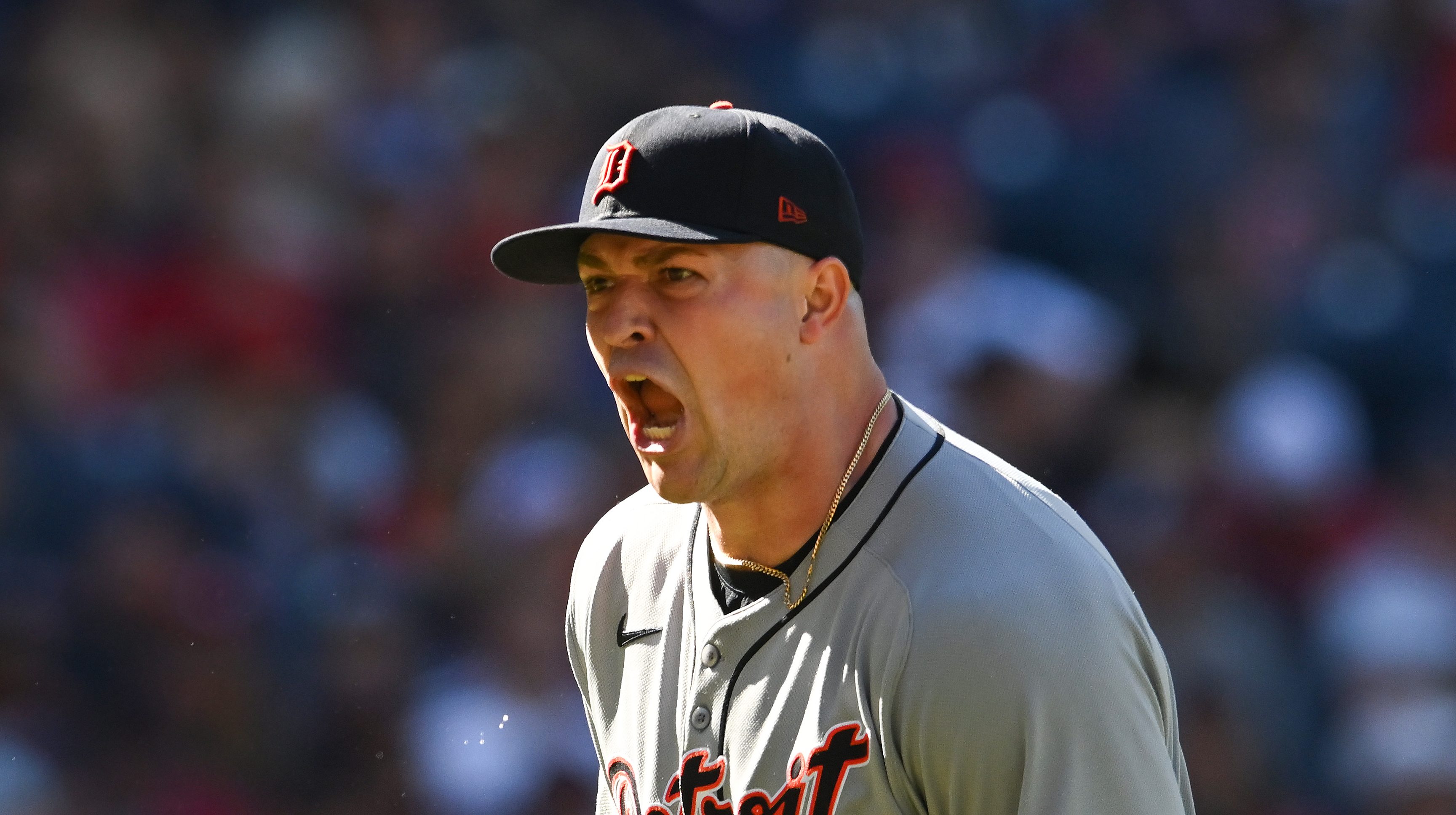 Dodgers New Trade Pitch Adds Star to Replace Clayton Kershaw