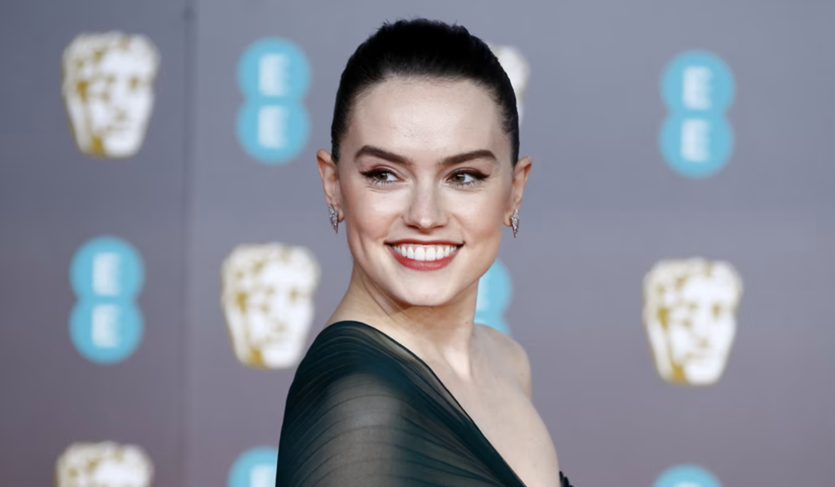 Daisy Ridley jouera une infirmière combattante de MMA dans un film sur ...