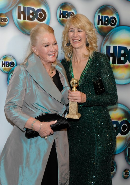 Diane Ladd, Oscar-nominated actress and mother of Laura Dern, dies at 89