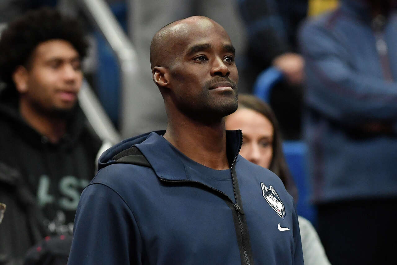 UConn great Emeka Okafor returns to college basketball in latest career ...
