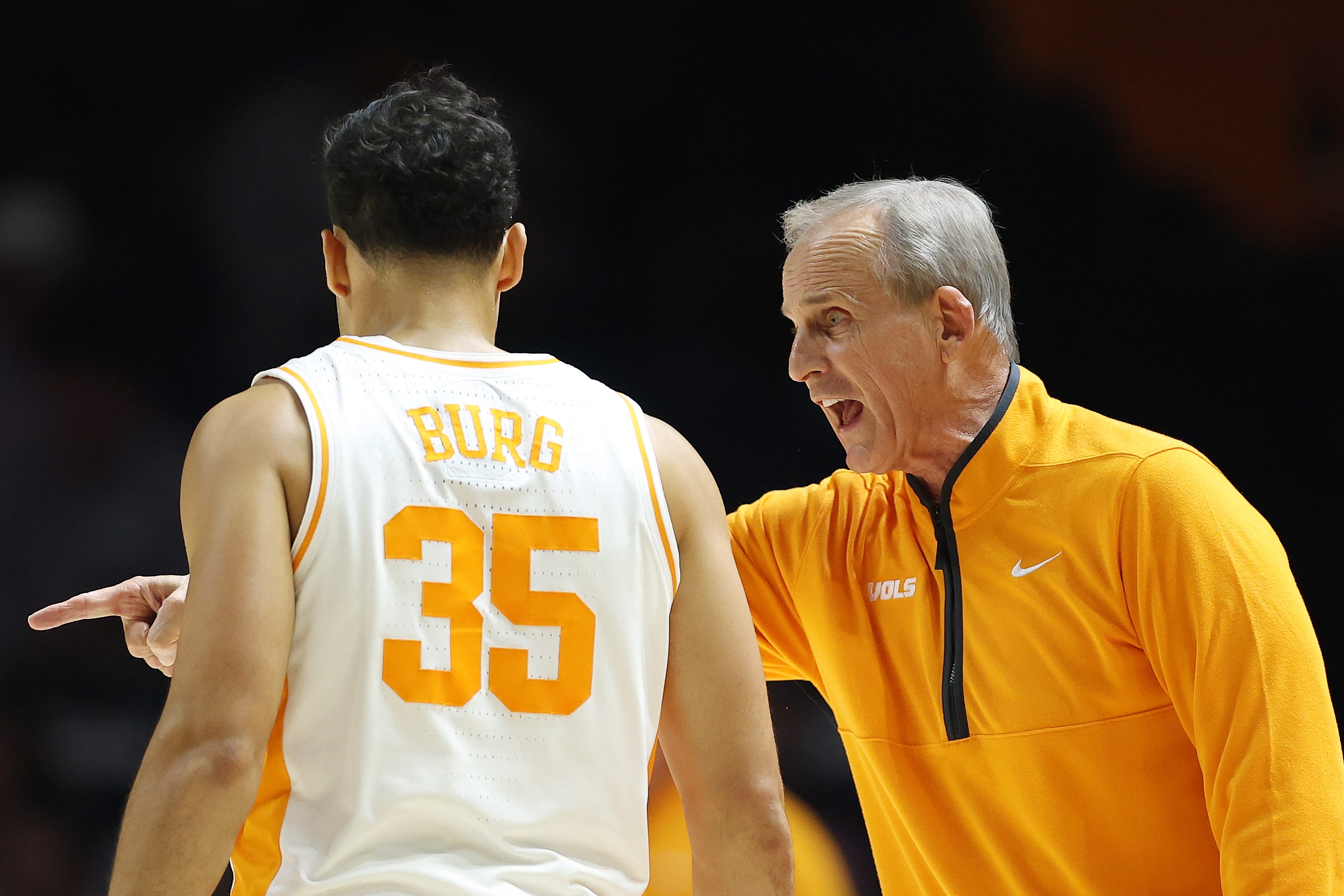 how-to-watch-tennessee-versus-north-florida-basketball-time-tv-channel