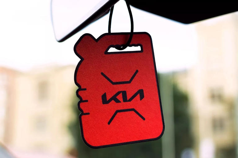 Gasoline Addiction Cure: Kia’s Shocking Fix for Electric Cars