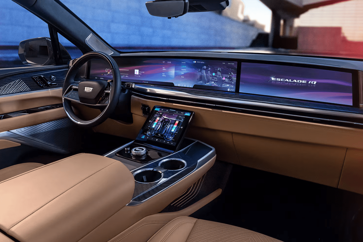 Genius Escalade? GM Just Plugged Google’s Brain Into a Cadillac—and the ...