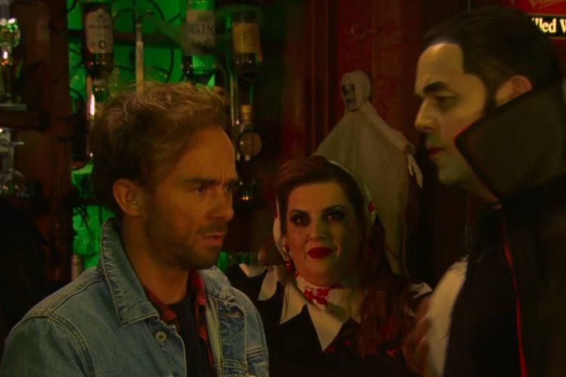 What does ping mean? Coronation Street secret joke explained as David left confused