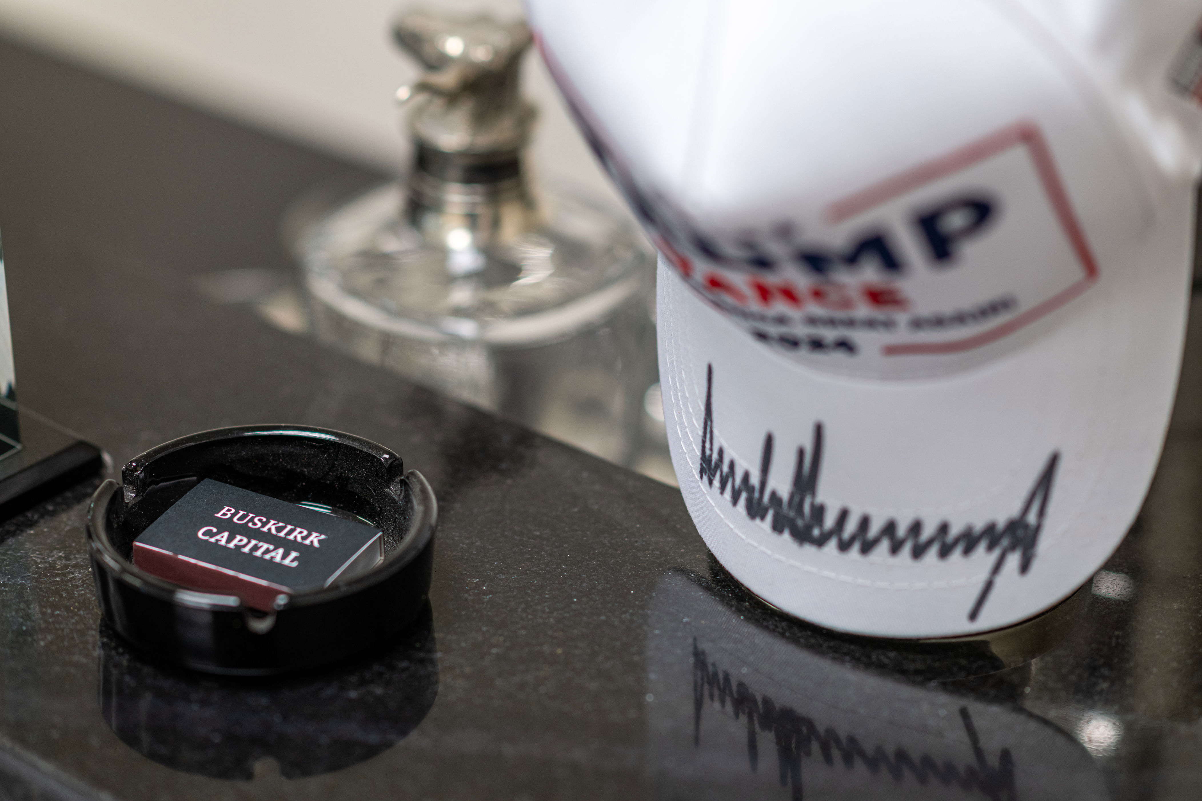 The secretive donor circle that lifted JD Vance is now rewriting MAGA’s ...