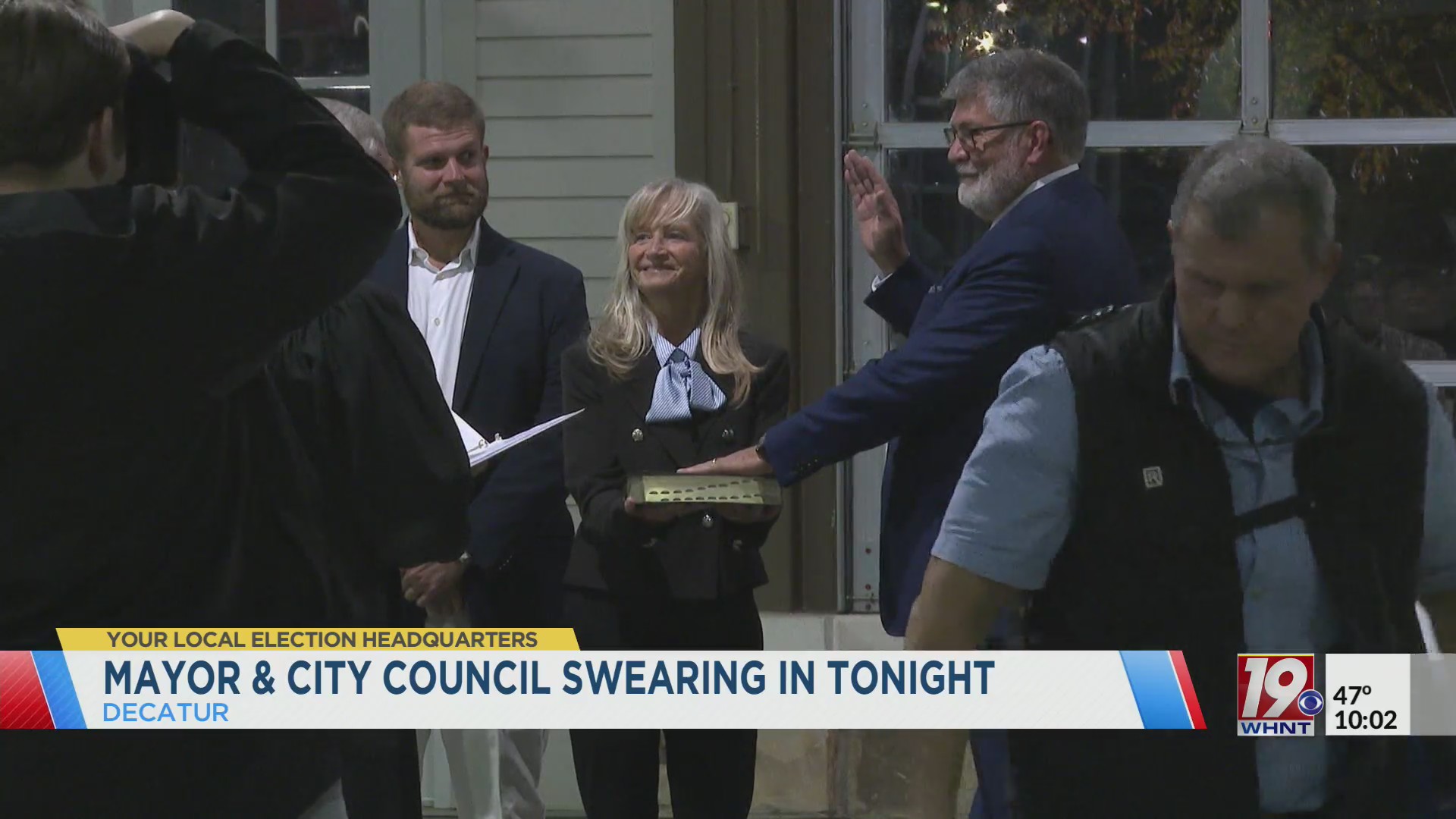 Decatur Mayor Kent Lawrence, Three New City Council Members Sworn In ...