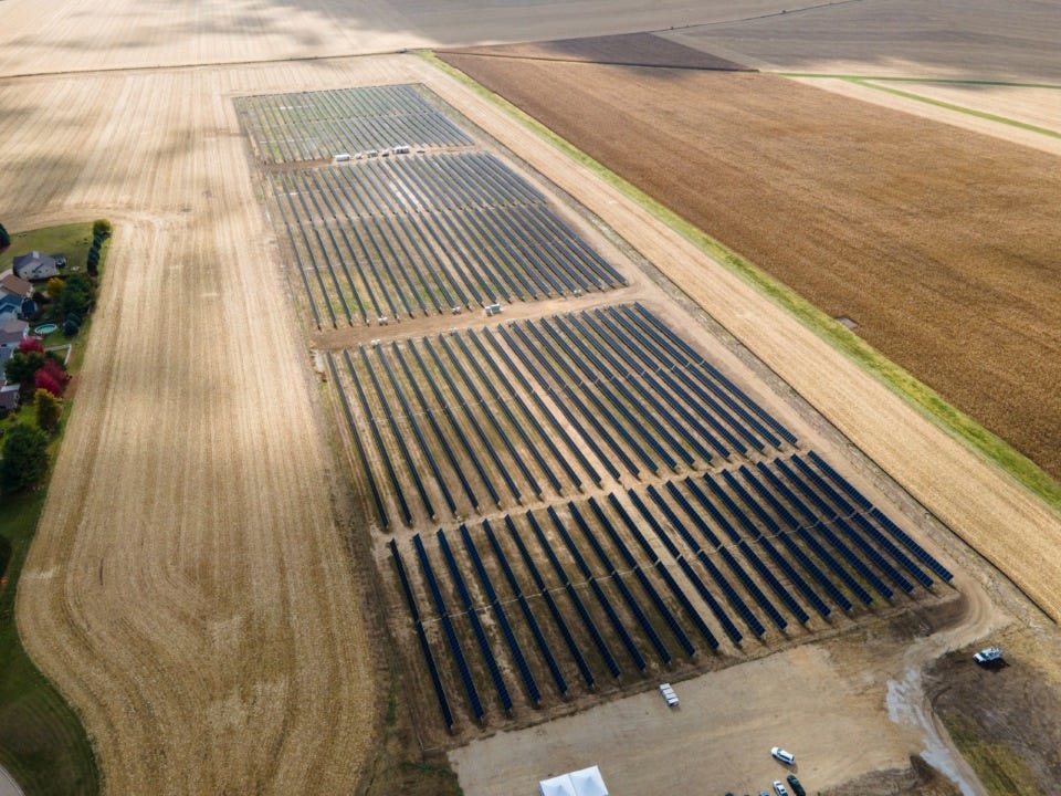 Oregon solar project adds battery storage to boost reliability, savings