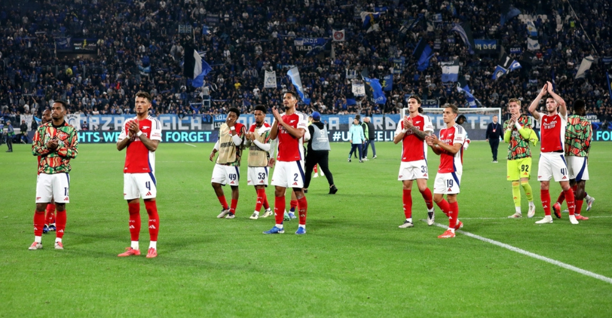 Arsenal stumble, and the chase is on