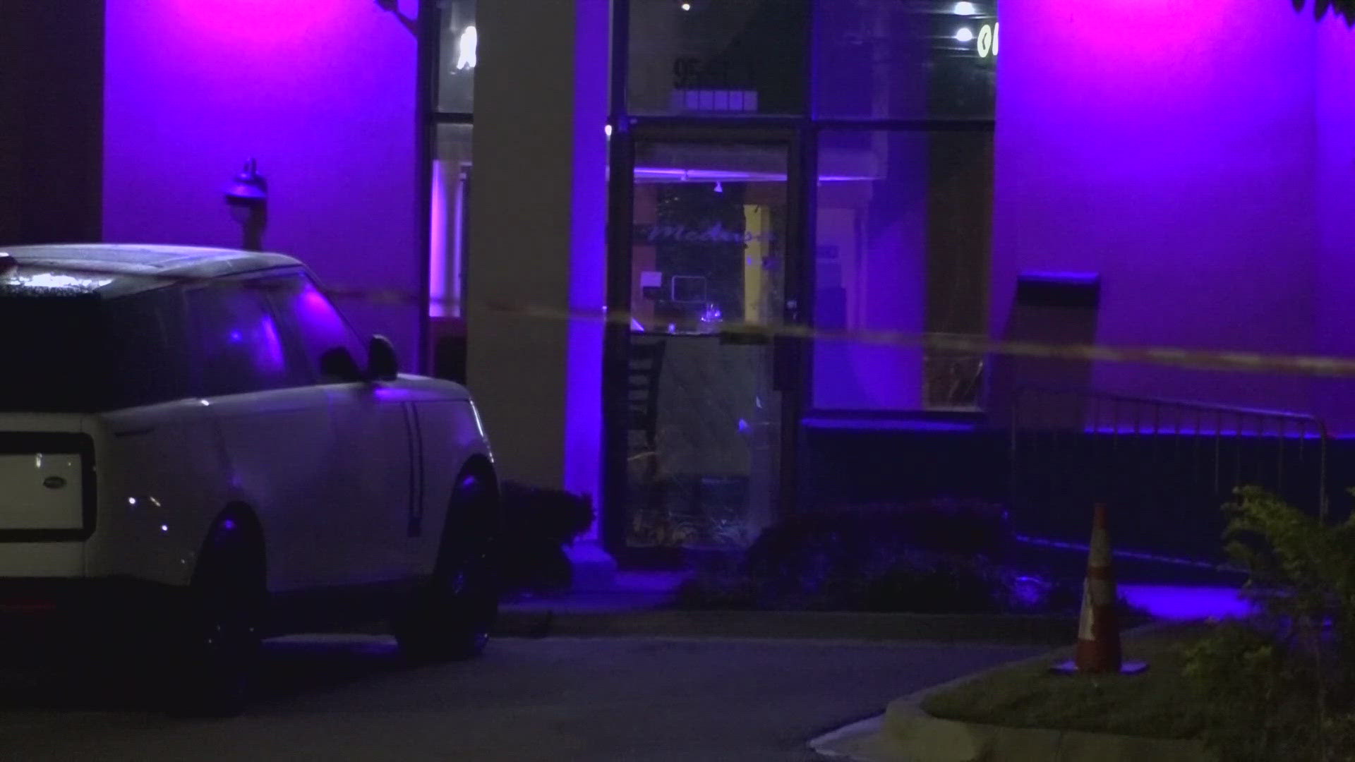 Man shot, killed at Jacksonville hookah lounge; shooter taken into ...